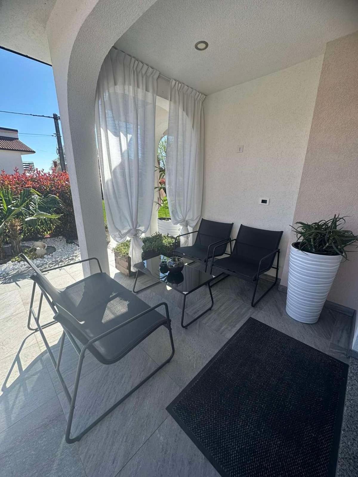 Villa Zonta Apartment Maremi With Private Jacuzzi Буйе Экстерьер фото